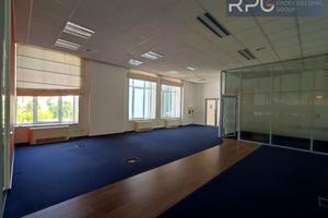 комерційна за адресою Миколи Грінченка вул., 4В
