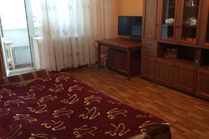 квартира по адресу Лівий Берег  Нескорених просп. (Перемоги), 10