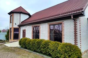 будинок за адресою с. Русанів, Набережна, 33