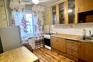 квартира за адресою Миколи Бажана просп., 5-Б