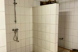комерційна за адресою Перемоги вул., 393