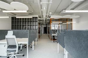 коммерческая по адресу Кловский спуск (Кловський), 7a