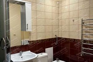 квартира за адресою Центральна вул., 1
