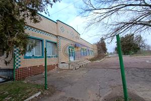 коммерческая по адресу Центральна, 1