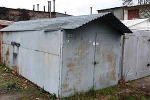 паркомісце за адресою Олега Мудрака вул. (Генерала Наумова), 1-Б