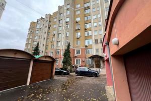 комерційна за адресою Довженка вул., 6а