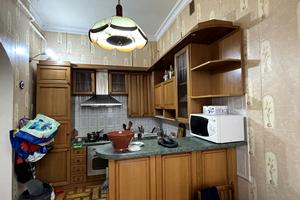 квартира за адресою Пастера вул., 10