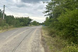 участок по адресу Центральна