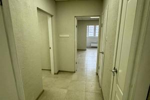 комерційна за адресою Сім'ї Глодан вул., 41