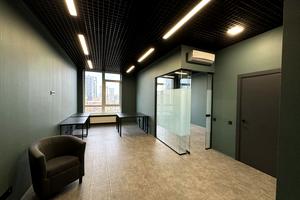 комерційна за адресою Жилянська вул., 68