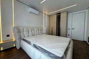 квартира по адресу Крайковского ул., 1