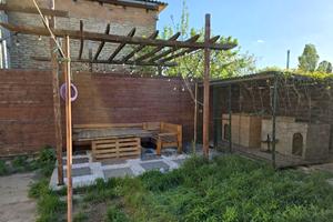будинок за адресою с. Крижанівка, Бескаравайнова вул., 12