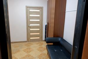 комерційна за адресою Шолом-Алейхема вул., 3
