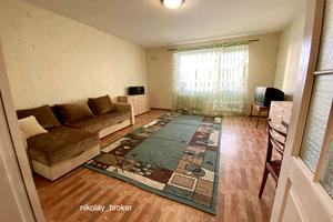 квартира за адресою Милославська вул., 12