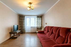 квартира за адресою Олексія Вадатурського вул. (Маршала Малиновського), 71