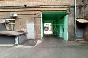 коммерческая по адресу Большая Васильковская ул. (Красноармейская), 72-А