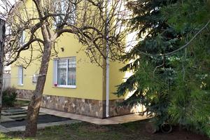 будинок за адресою Юхима Геллера вул. (Жовтневої Революції)