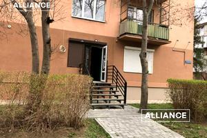 комерційна за адресою Української Перемоги вул., 27
