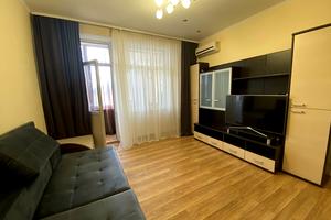 квартира за адресою Жилянська вул., 118
