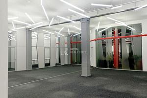 комерційна за адресою Сумська вул., 1