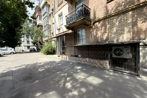 комерційна за адресою Панаса Мирного вул., 3