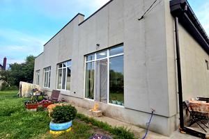 будинок за адресою Полунична