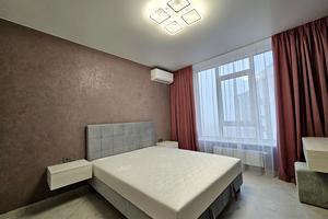 квартира по адресу Любомира Гузара просп. (Космонавта Комарова), 15а