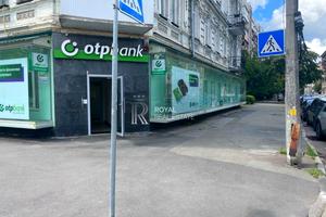 комерційна за адресою Ярославська вул., 47