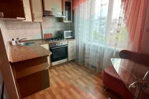 квартира за адресою житловий масив Тополя-1 вул., 2