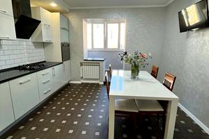квартира за адресою Академіка Сахарова вул., 26