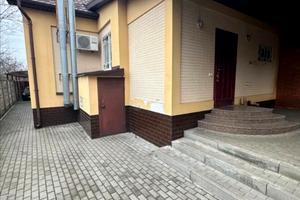 будинок за адресою Українська вул.