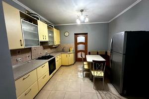 квартира за адресою Михайла Драгана вул., 32