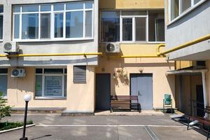 квартира за адресою Петра Болбочана вул. (Клапцова), 52