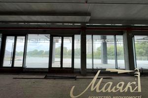 коммерческая по адресу Миколы Бажана просп., 1-и