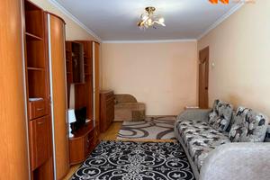 квартира за адресою Гната Хоткевича вул., 68