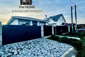 будинок за адресою Світанкова вул.