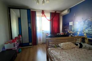 квартира за адресою житловий масив Червоний Камінь, 4