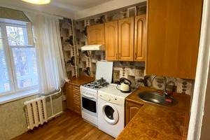 квартира за адресою Петра Калнишевського вул. (Михайла Майорова), 1