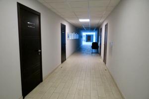 комерційна за адресою майдан Незалежності пл., 2