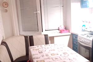 квартира за адресою Академіка Курчатова просп., 12