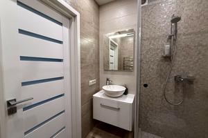 квартира за адресою Володимира Антоновича вул. (Свердлова), 36