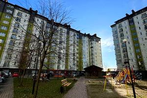 квартира за адресою Василя Стуса вул., 40