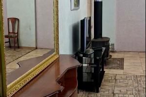 будинок за адресою с. Кожухівка, Вишнева вул.
