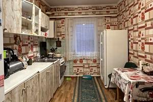 дом по адресу Радісна вулиця
