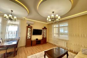 квартира по адресу Розваги ул., 27