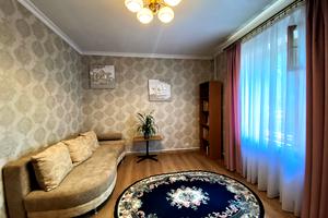 квартира за адресою Лунина, 8