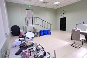 комерційна за адресою Володимира Івасюка просп. (Героїв Сталінграду), 8