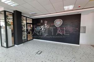 коммерческая по адресу Степана Бандеры просп. (Московський), 10-В