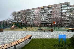 коммерческая по адресу Космическая ул., 5