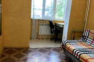 квартира за адресою Михайла Лушпи просп., 12
